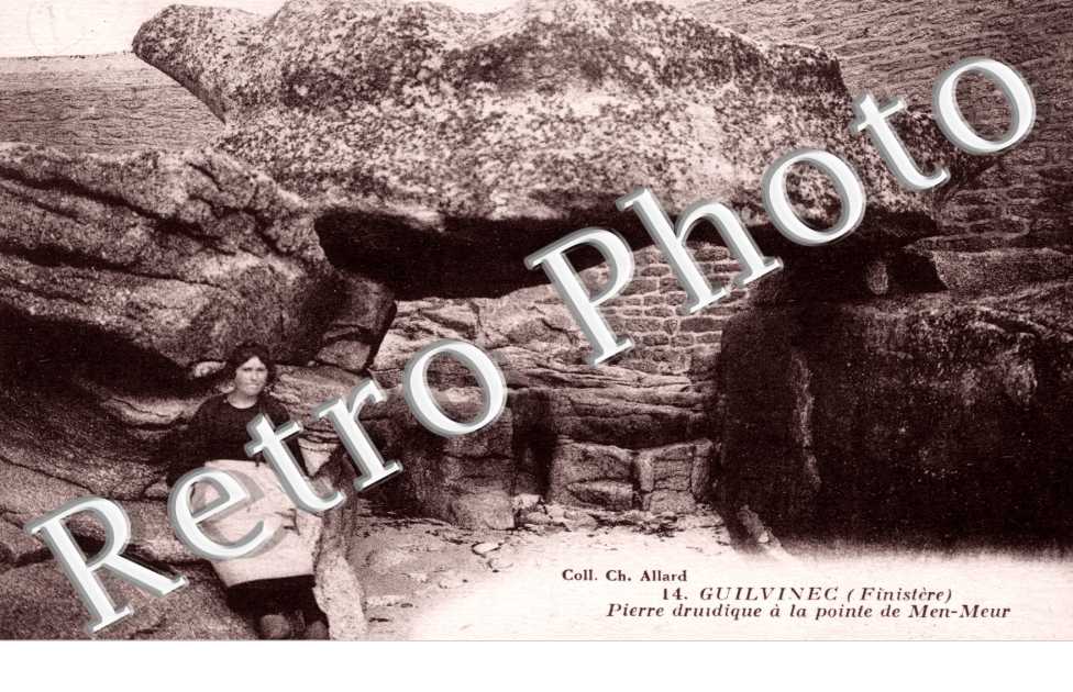 Pierre druidique a la pointe de Men-Meur