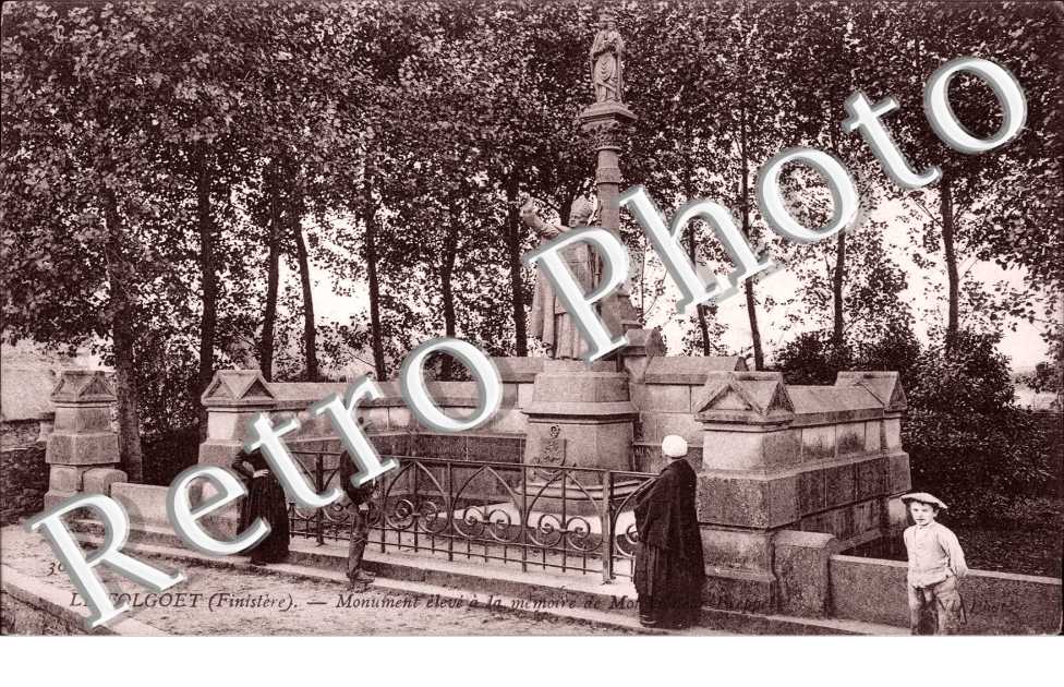 Monument 