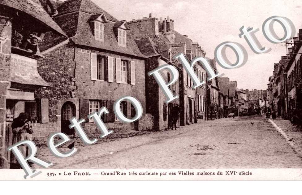 la Grand'Rue et les vieilles maisons du XVI eme siecle