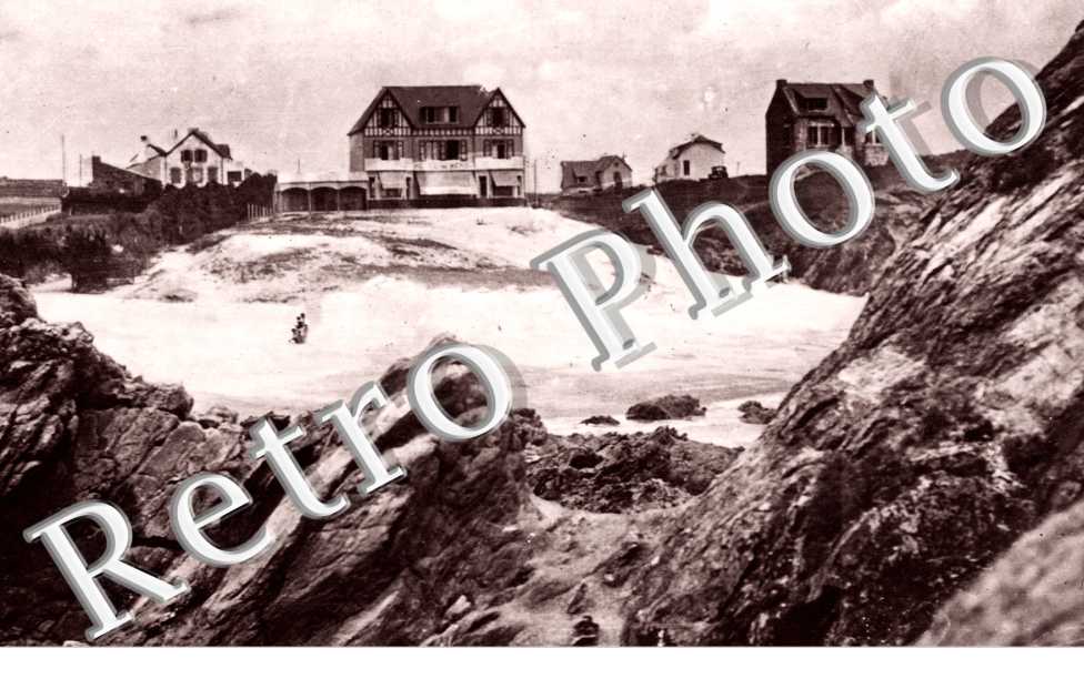 Kerou Plage, les Rochers et l'Hotel du Kerou, Le Pouldu
