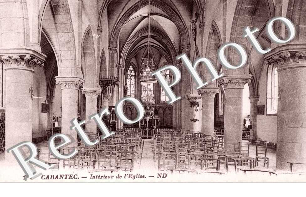 Interieur de l'eglise