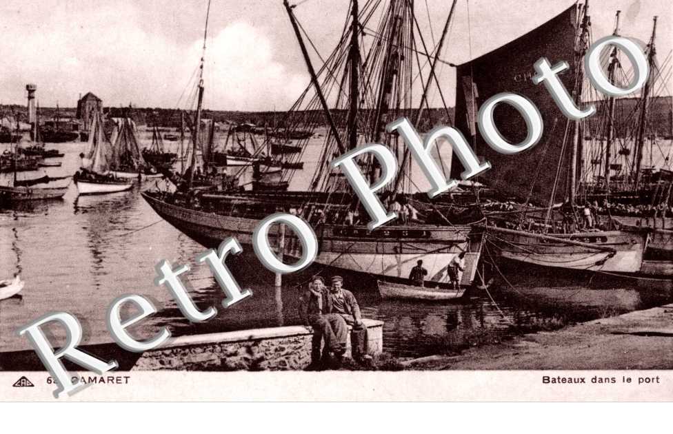 Bateaux dans le port
