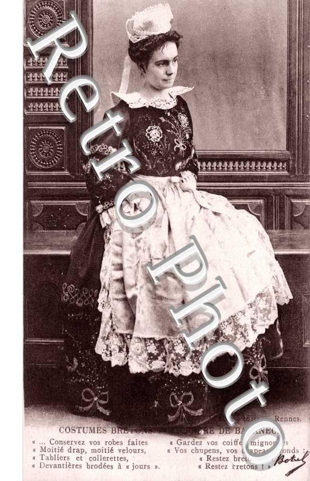 jeune femme, costume, folklore
