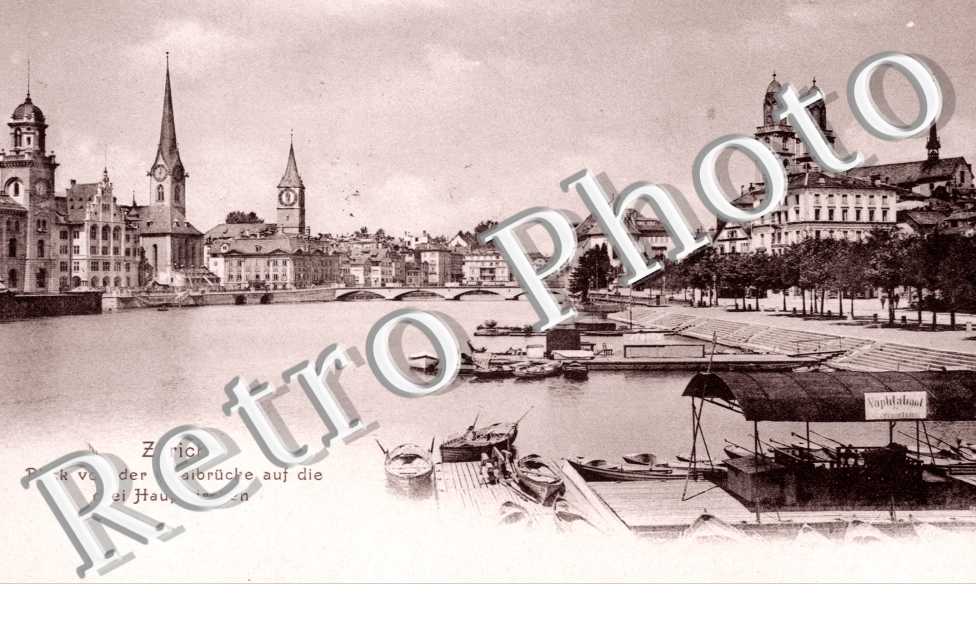 Blick von der Quaibrucker auf die drei Haupkirchen. Vue de Quaibrucker sur les trois eglises principales.