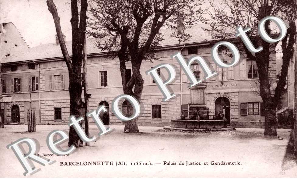Palais de justice et gendarmerie