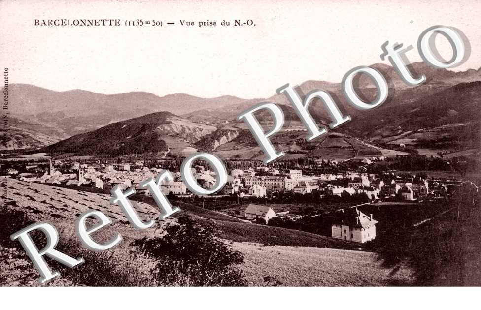 Vue prise du N.-O