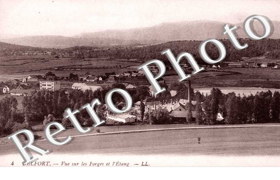 Vue sur les Forges et sur l&#039;Etang