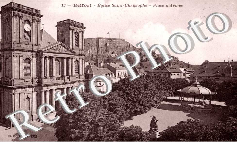 l&#039;Eglise Saint-Christophe, Place d&#039;Armes