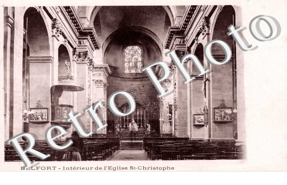 Interieur de l&#039;eglise Saint Christophe
