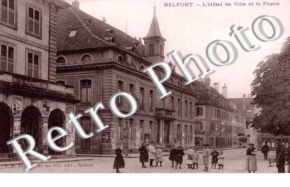 L&#039;Hotel de Ville et la Prison
