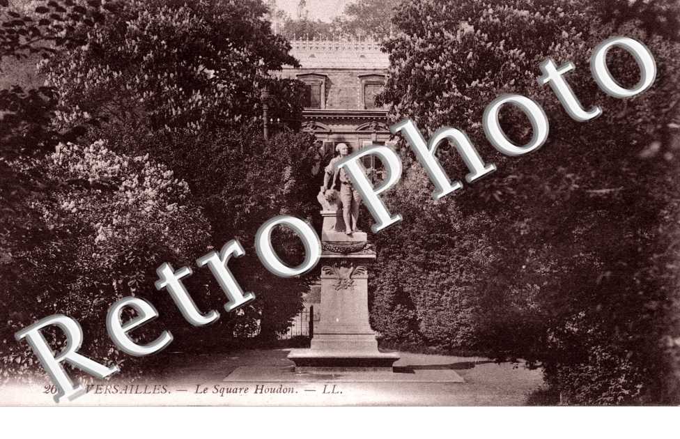 Le square Houdon
