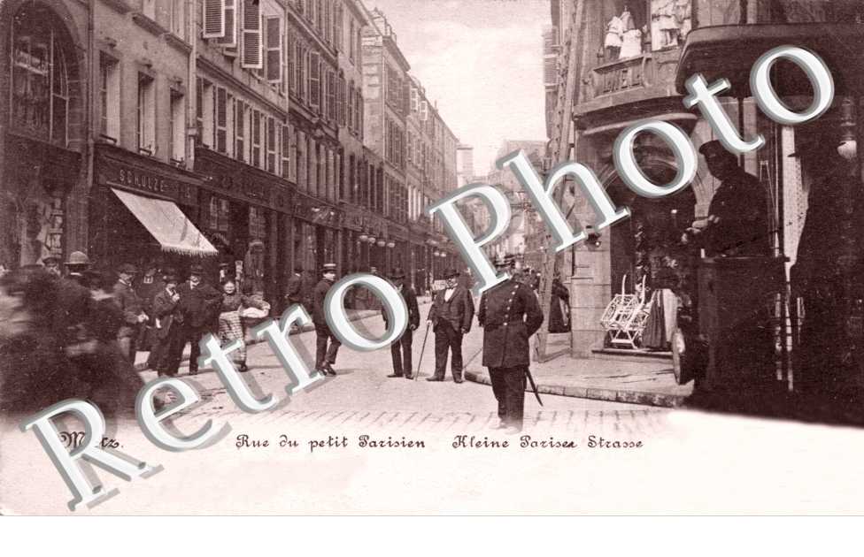 Rue du Petit Parisien (rue du Petit-Paris)