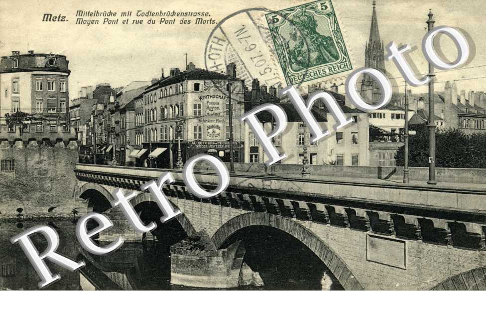 Moyen Pont et rue du Pont des Morts