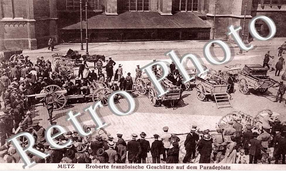 Place d'Armes Eroberte franzosische Geschütze auf dem Paradeplatz