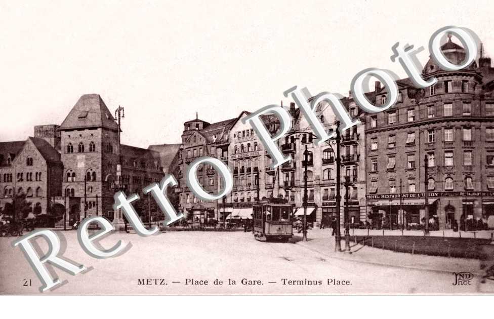 place de la gare Terminus Palace