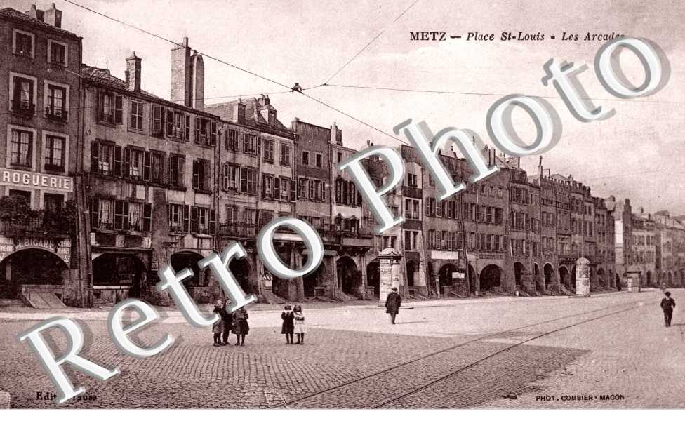 PLACE SAINT LOUIS