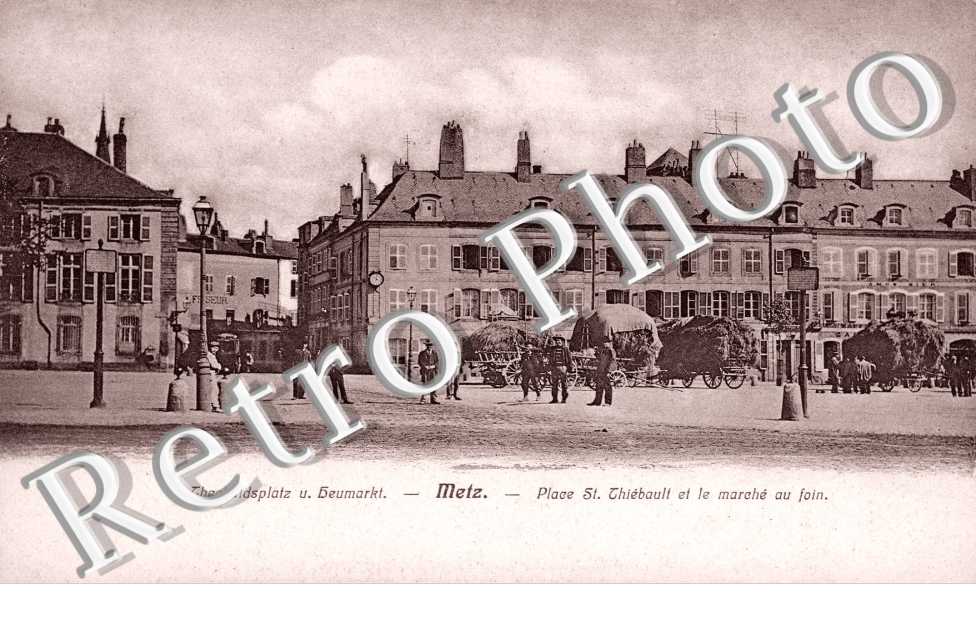 Place Saint ThiÃ©bault et le marchÃ© au foin