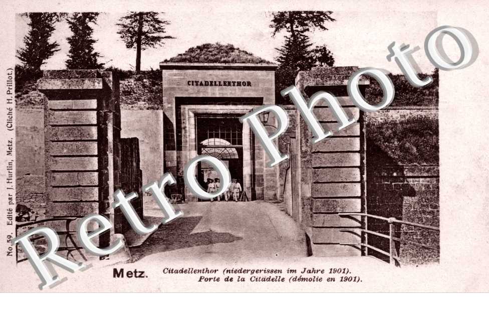 Porte de la Citadelle démolie en 1901