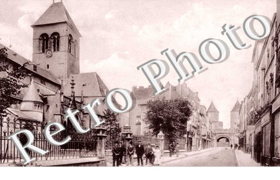 Rue des Allemands avec Eglise Saint Eucaire