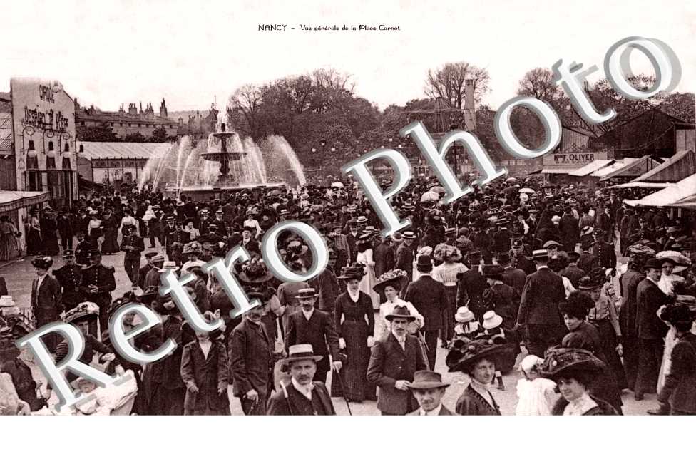 instantane de Foire Vue generale de la place Carnot
