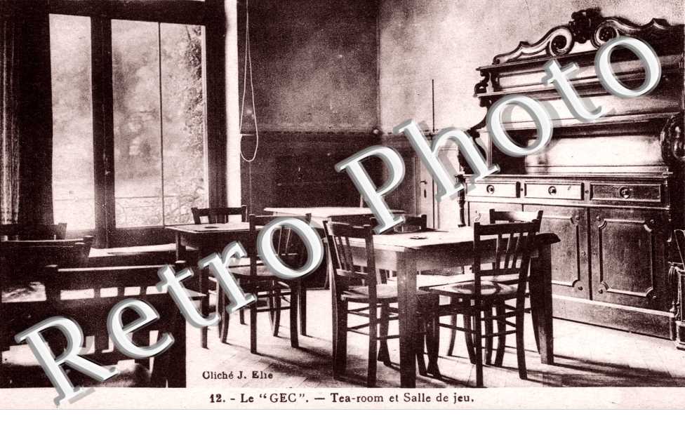 Le GEC -Tea Room et salle de Jeu  (cours Léopold)