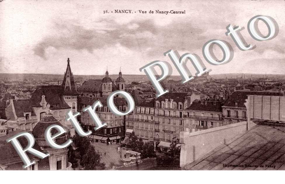 vue generale prise du toit des Magasins Reunis