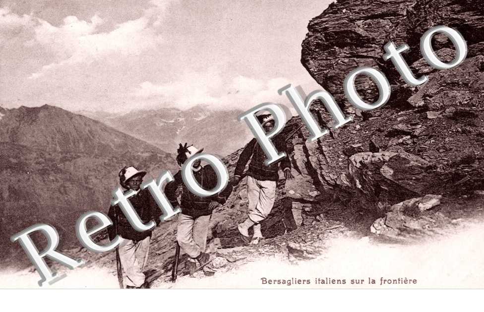 Bersagliers italiens sur la frontiere