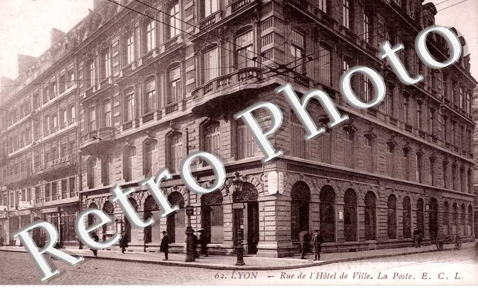 Rue de l'Hotel de Ville, la Poste