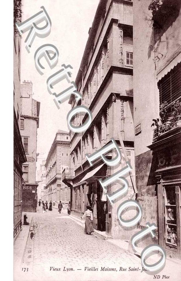 Vieilles Maisons, Rue Saint Jean