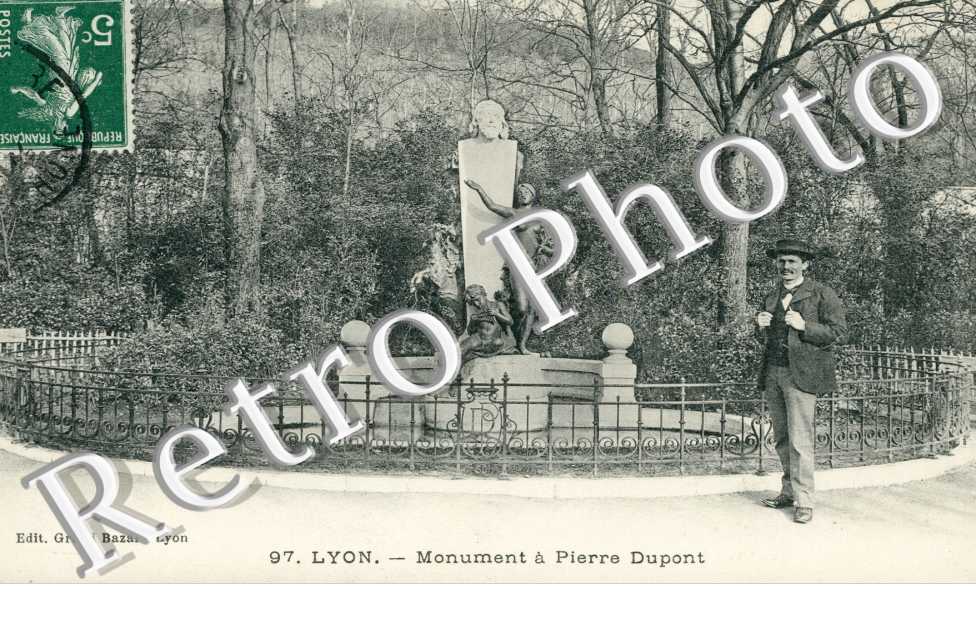 Pierre Dupont monument