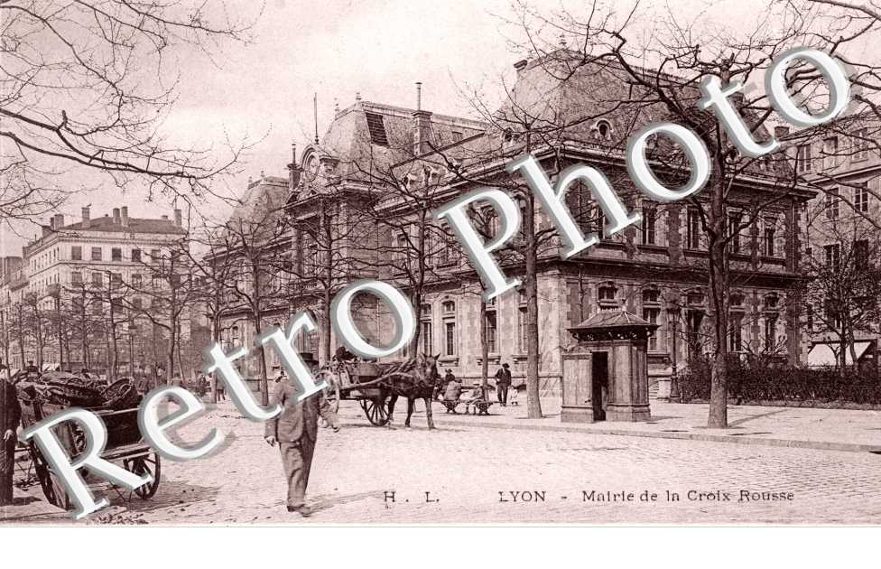 CROIX ROUSSE Mairie de la Croix-Rousse
