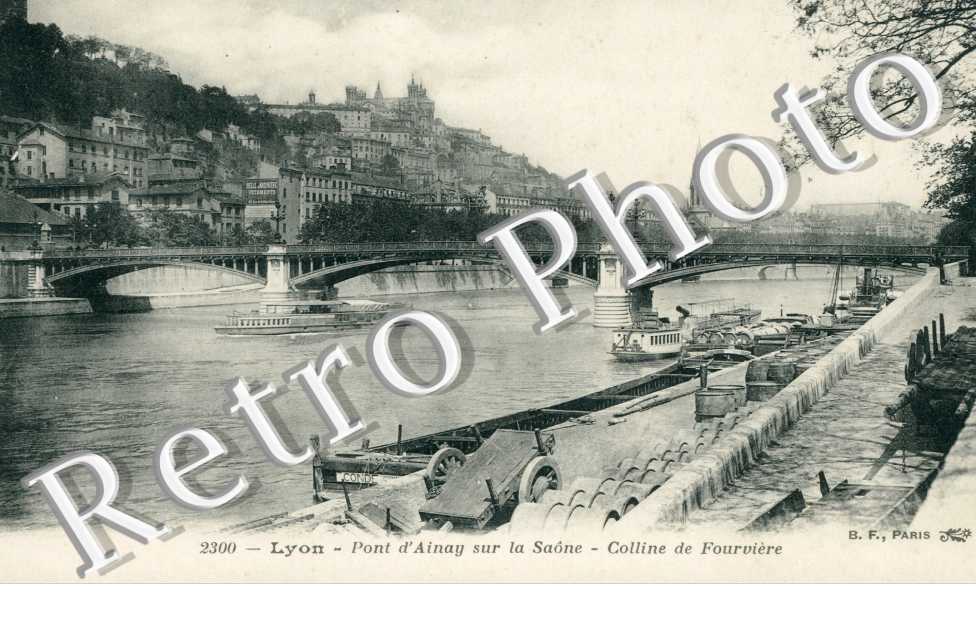 Pont d'Ainay sur la Saone  Colline de Fourviere 