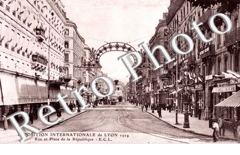 Exposition Internationale 1914, Rue et Place de la Republique