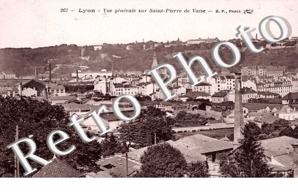 vue generale Saint-Pierre-de-Vaise