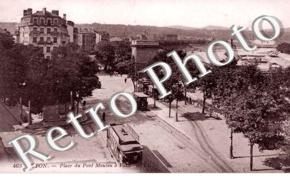 Place du Pont Mouton a Vaise