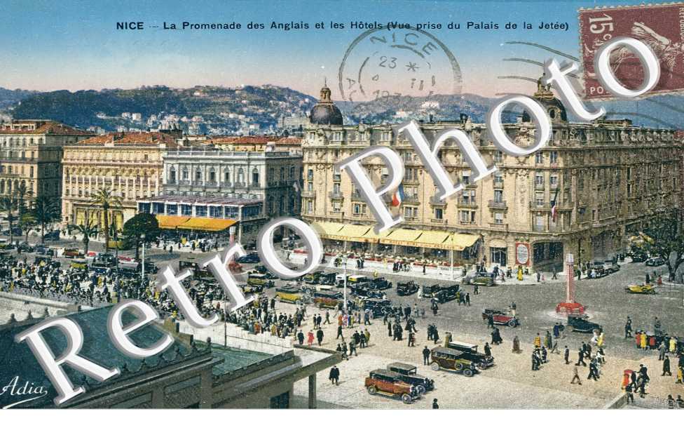 la Promenade des Anglais et les Hotels, Vue prise de la Jetee
