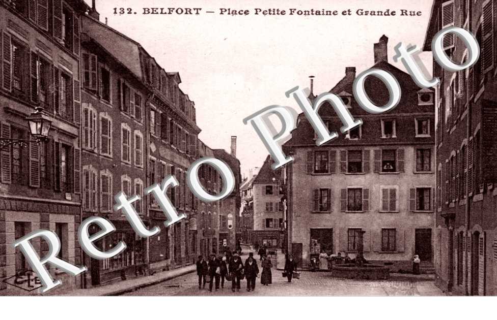 Place Petite Fontaine et Grande Rue