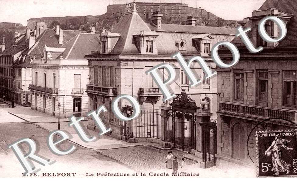 la Prefecture et le Cercle Militaire