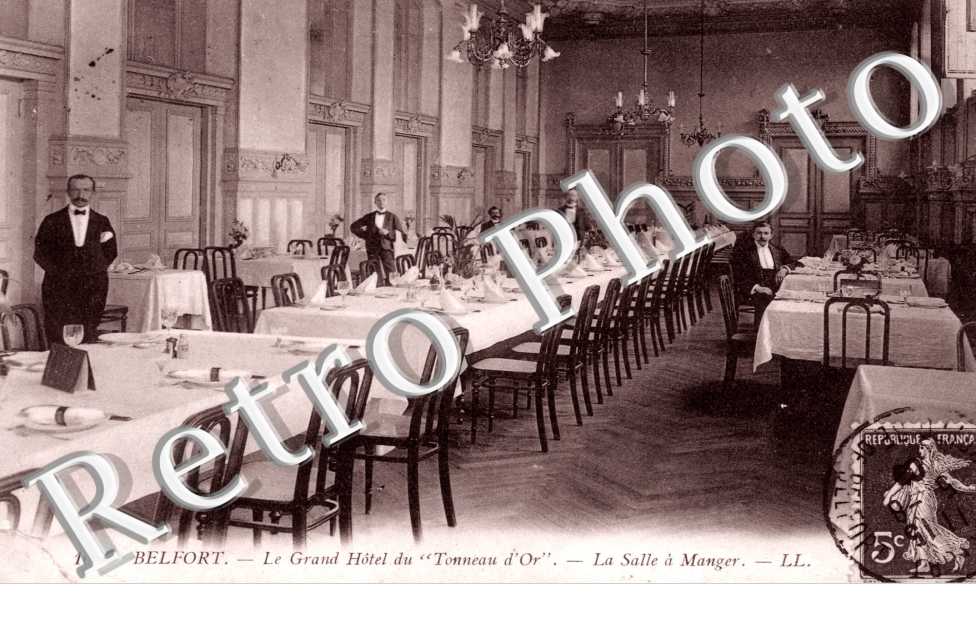 La Grand Hotel du Tonneau d'Or, la Salle a Manger
