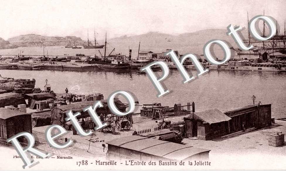la Joliette l'entree des bassins