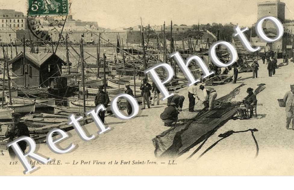 le port VIEUX ET LE FORT SAINT JEAN
