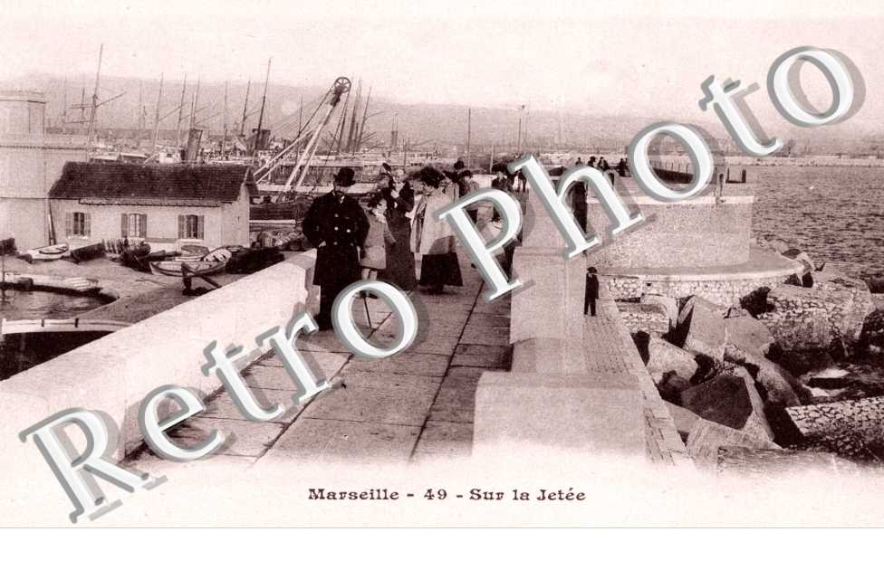 Sur la Jetee