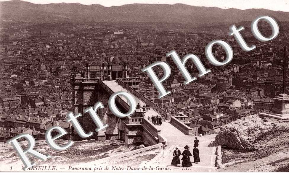 Panorama pris de Notre Dame de la Garde