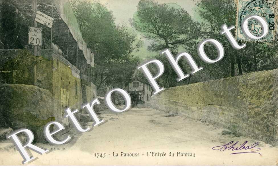La Panouse L'entree du hameau