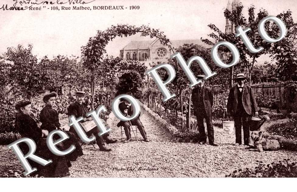jardin de la villa Rene  108, rue Malbec 1909