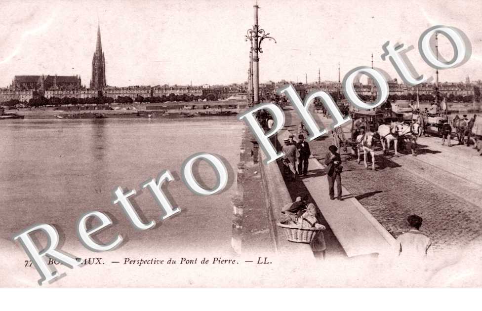 Perspective du pont de Pierre