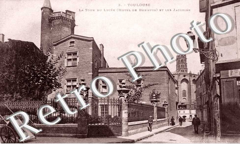 La Tour du Lycee et les Jacobins
