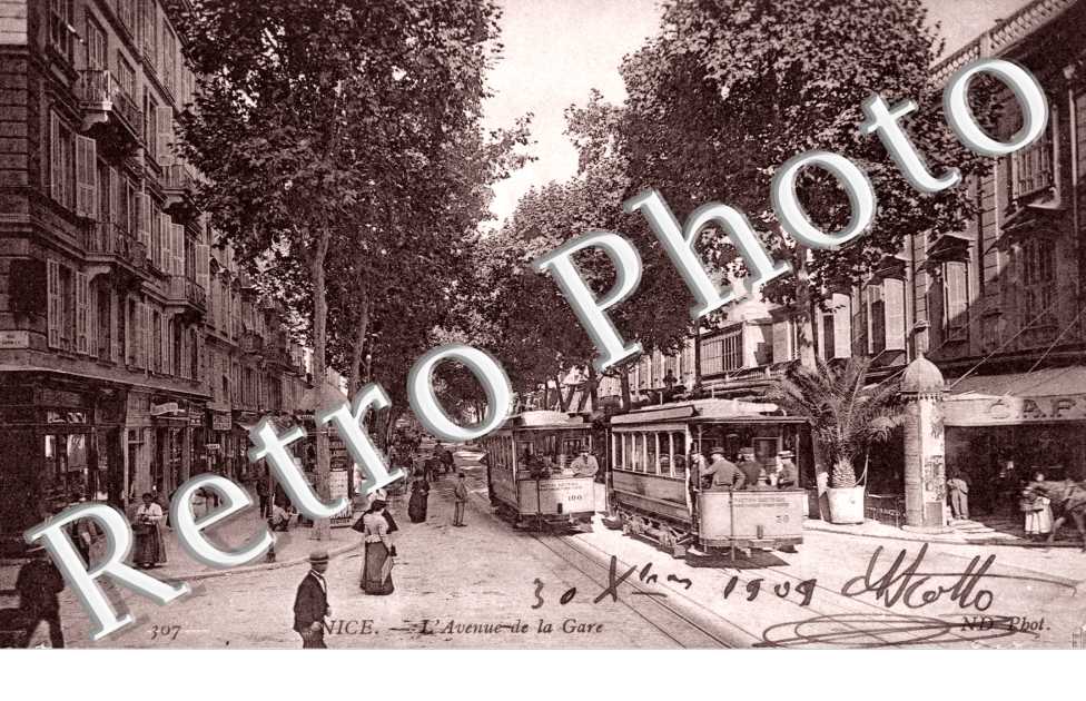 l&#039;Avenue de la Gare Fleurie