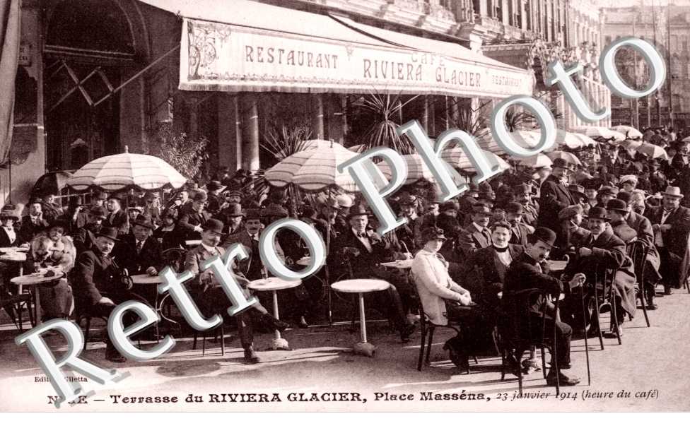 Place Massena Terrasse du Riviera Glacier