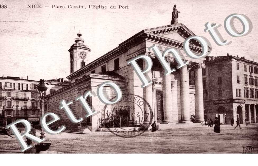 Eglise du port Place Cassini